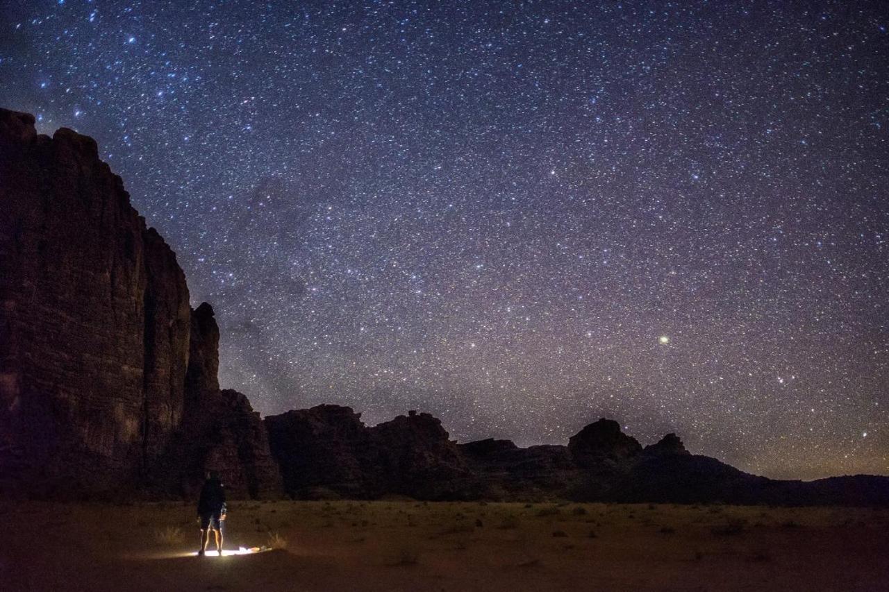 Hotel Stargazing camp&Tours Wadi Rum Esterno foto