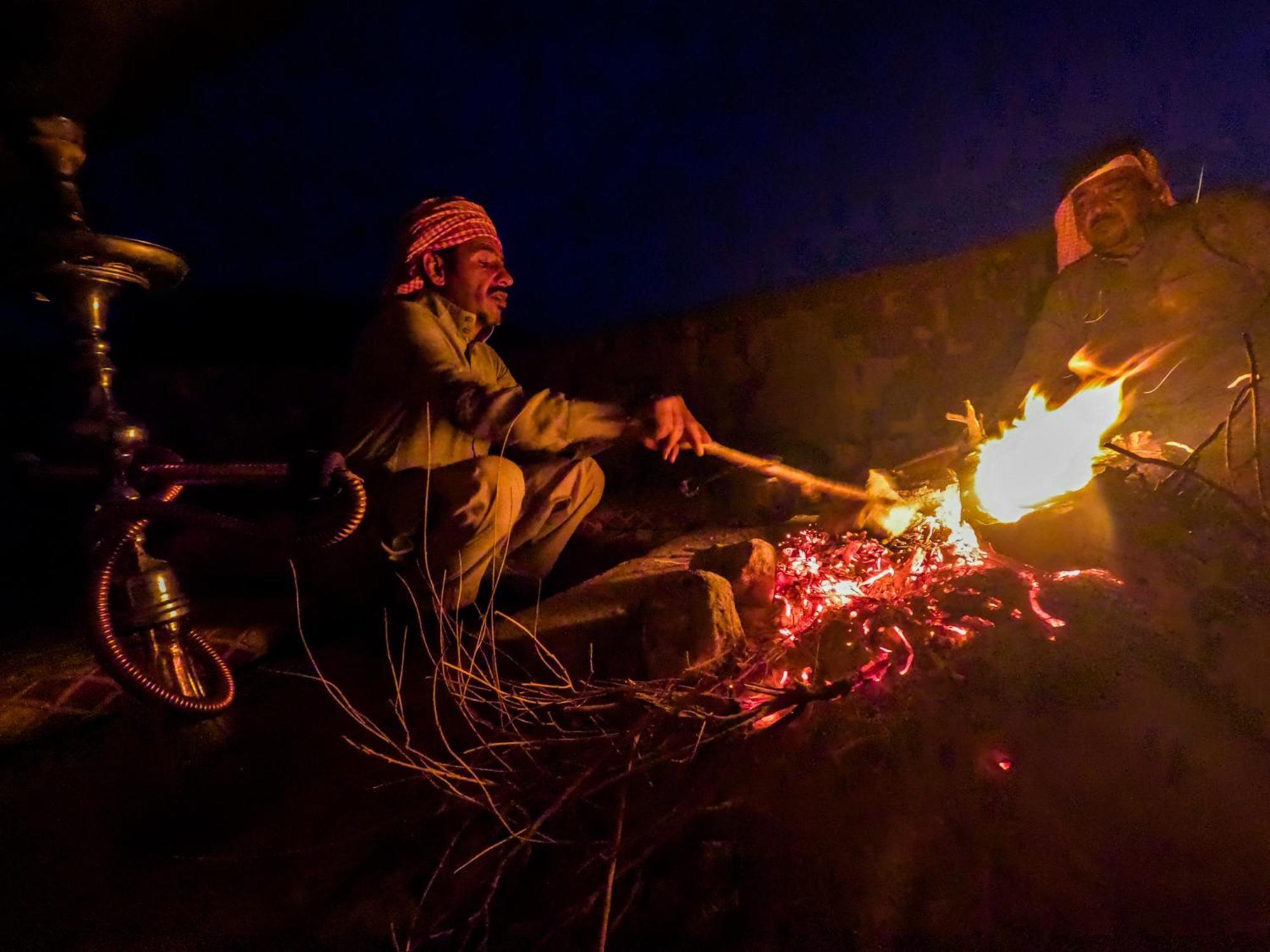 Hotel Stargazing camp&Tours Wadi Rum Esterno foto