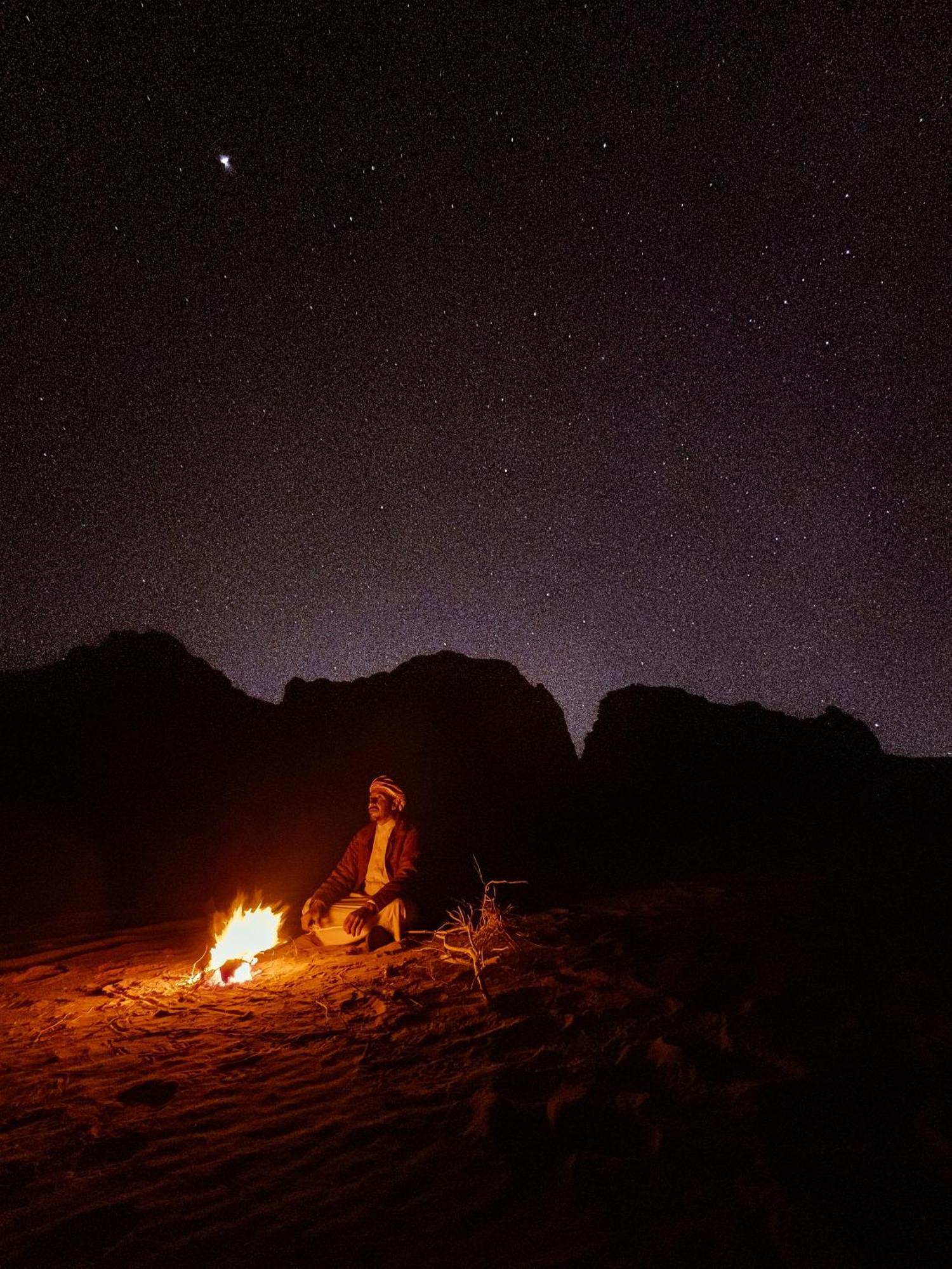 Hotel Stargazing camp&Tours Wadi Rum Esterno foto