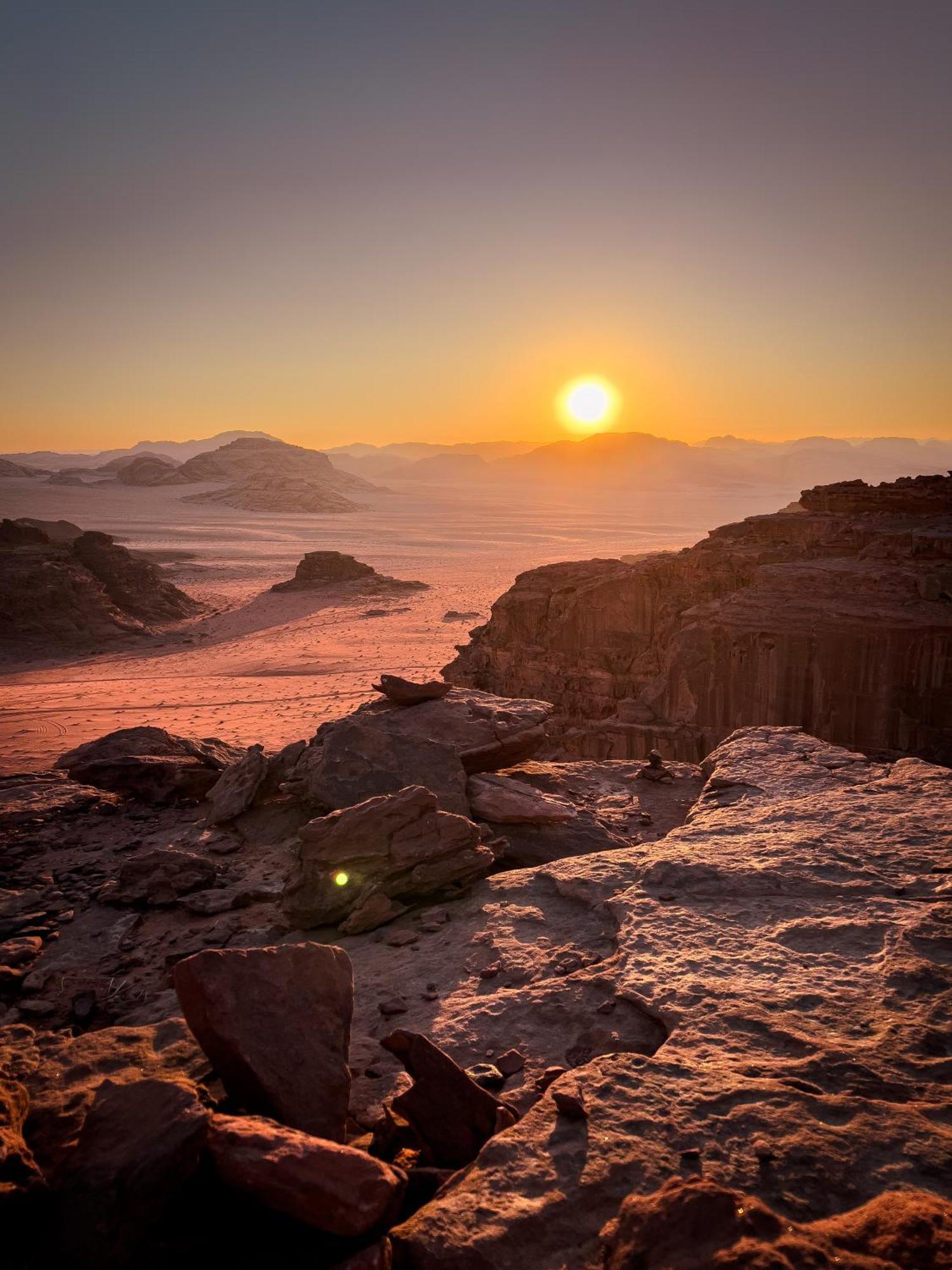 Hotel Stargazing camp&Tours Wadi Rum Esterno foto