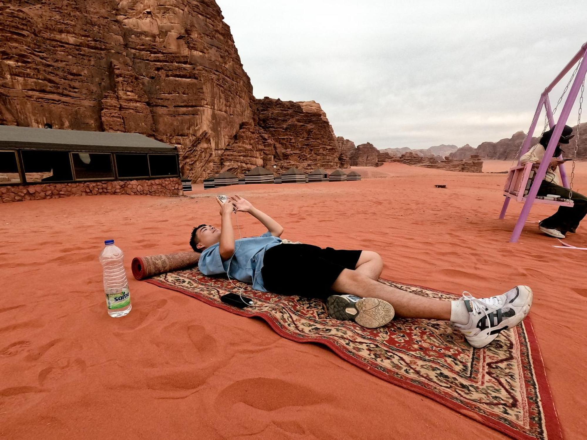Hotel Stargazing camp&Tours Wadi Rum Esterno foto